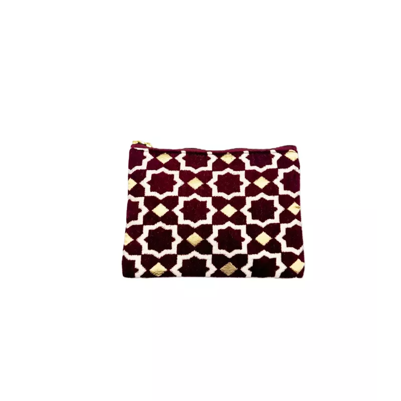 Trousse de toilette femme brodée