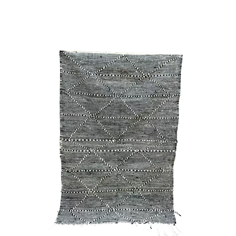 Tapis Zanafi noir - La Gazelle Marrakchia